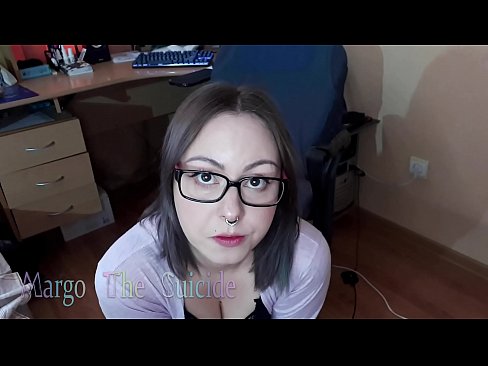 ❤️ Rapariga Sexy com Dildo de Óculos Chupa Profundamente na Câmara ☑ Porno doméstico em porno pt.cassino-vulkan646.ru ❤