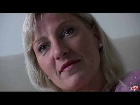 ❤️ A mãe que todos fodemos ... Senhora, comporte-se! ☑ Porno doméstico em porno pt.cassino-vulkan646.ru ❤